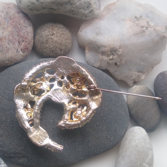 Brooch And Ring - Picture 6 of 12